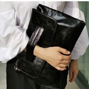 ⭐️ OVERSIZED ENVELOPE CLUTCH ⭐️ COLOR: BLACK